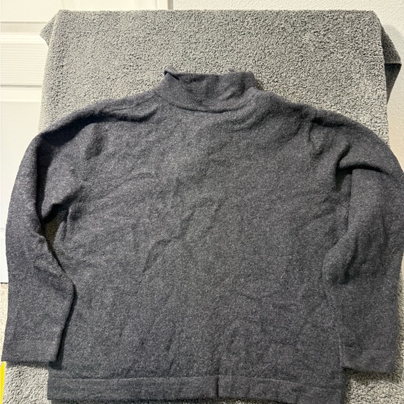 Davis & Squire Merino Charcoal Quarter Zip Up Sweater - Picture 2 of 4